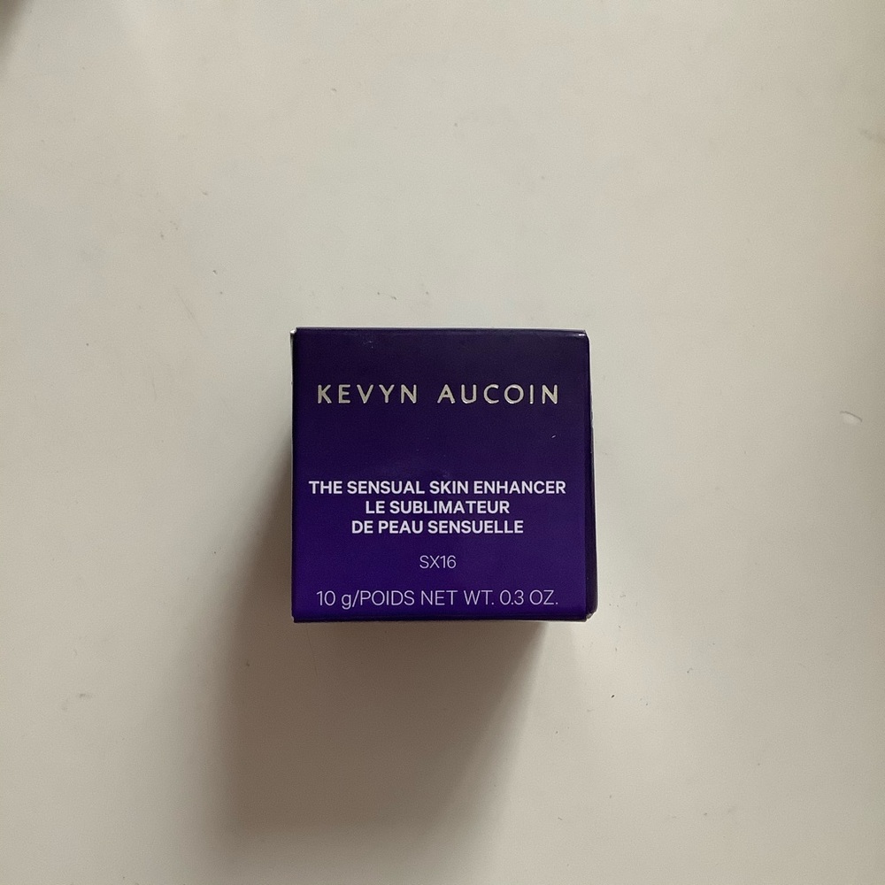 Kevyn Aucoin Sensual Skin Enhancer (multiple shades) - Picture 2 of 3